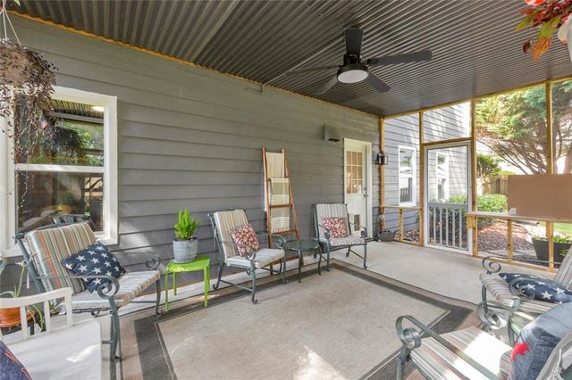3102 Planters Mill Drive, Dacula, GA 30019
