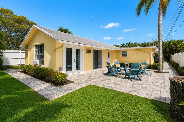 624 Allen Avenue C, Delray Beach, FL 33483