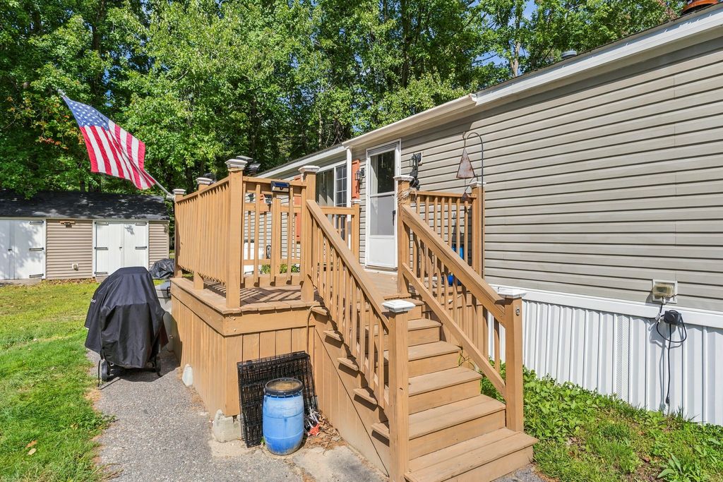 17 Arnold Drive, Lisbon, ME 04250 — photo 4