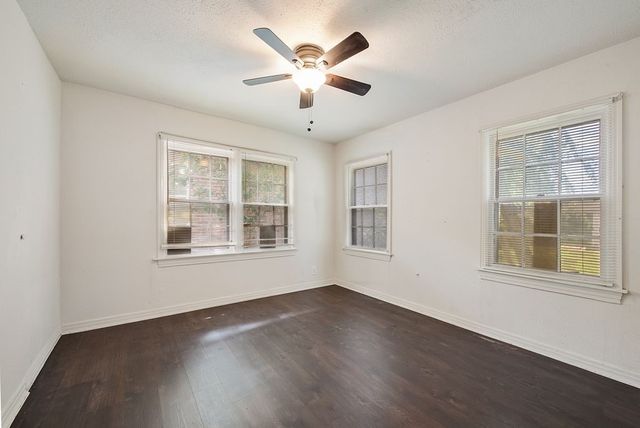 4520 W Lake Highlands Drive, The Colony, TX 75056