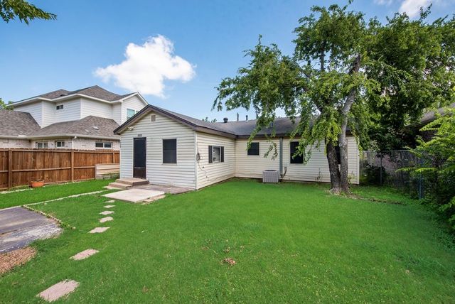 4520 W Lake Highlands Drive, The Colony, TX 75056