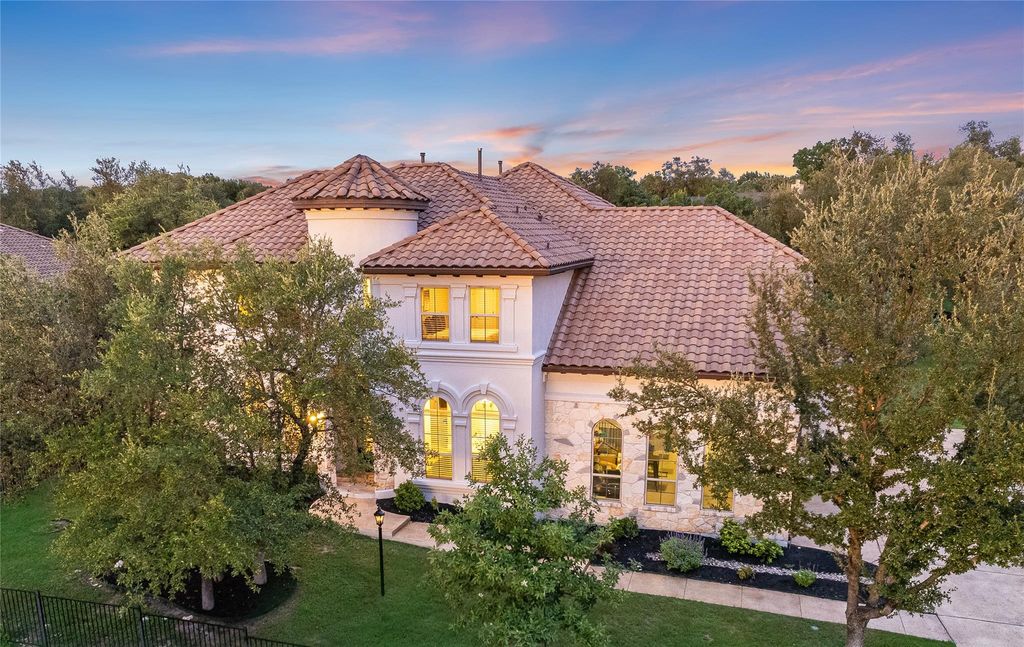 804 Rough Hollow DR, Lakeway, TX 78734