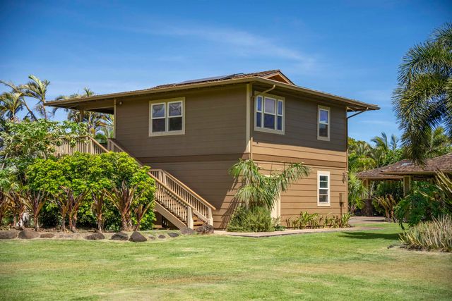 1050 Kapukaulua Pl, Paia, HI 96779