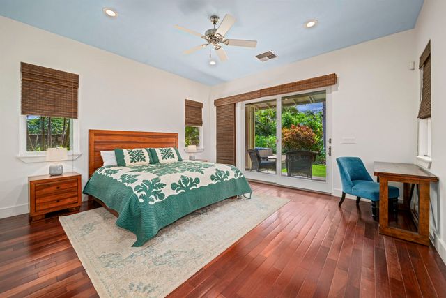 1050 Kapukaulua Pl, Paia, HI 96779