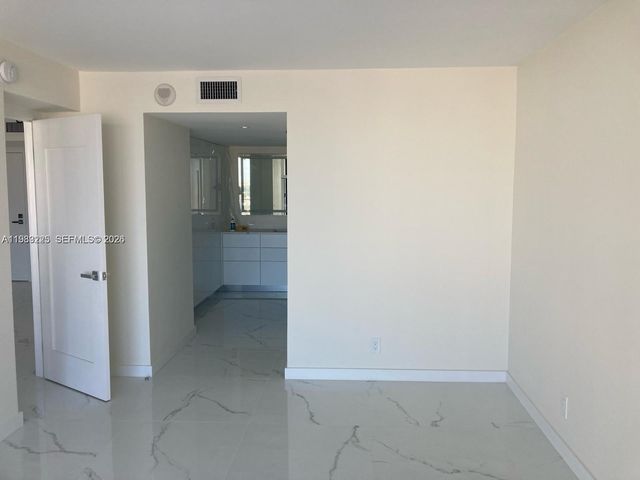 290 174th St 1206, Sunny Isles Beach, FL 33160