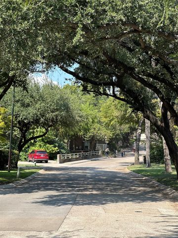 8600 Coppertowne Lane 1403, Dallas, TX 75243