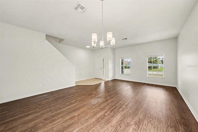 2512 HOLLY PINE CIRCLE, Orlando, FL 32820