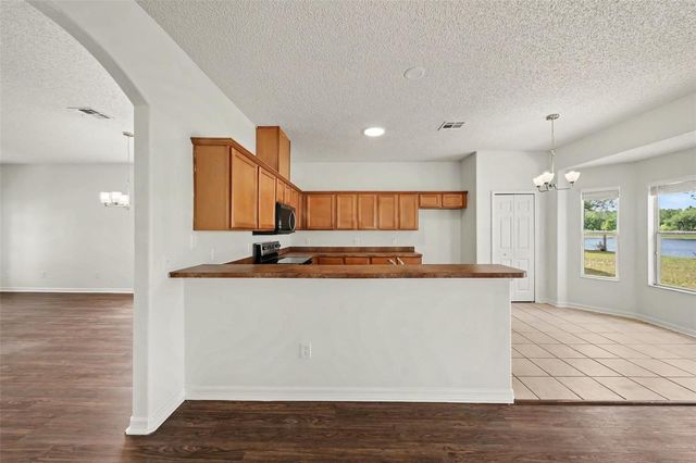 2512 HOLLY PINE CIRCLE, Orlando, FL 32820