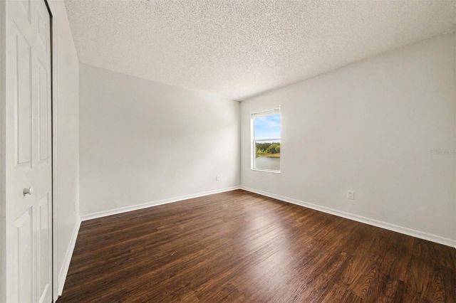 2512 HOLLY PINE CIRCLE, Orlando, FL 32820