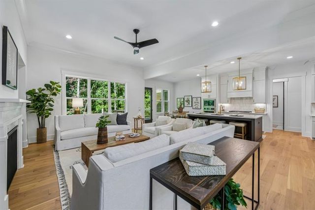 9110 Greenway Court, Gainesville, GA 30506