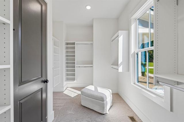 9110 Greenway Court, Gainesville, GA 30506
