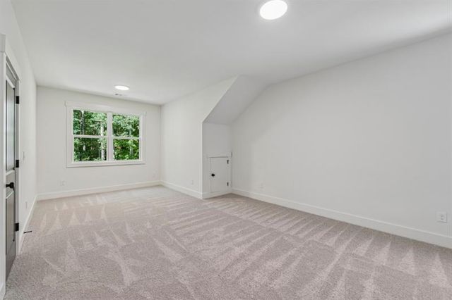 9110 Greenway Court, Gainesville, GA 30506