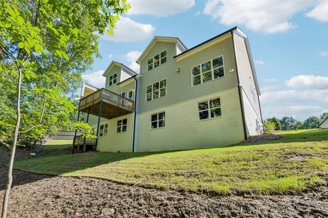 9110 Greenway Court, Gainesville, GA 30506