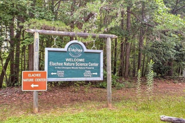 9110 Greenway Court, Gainesville, GA 30506