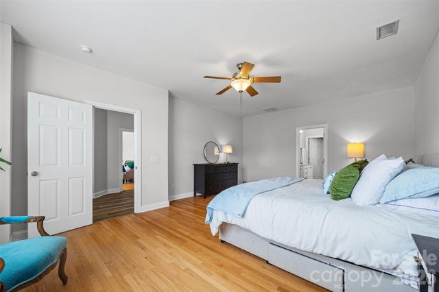 1037 Fleming Lane, Matthews, NC 28104