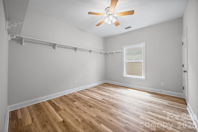 1037 Fleming Lane, Matthews, NC 28104