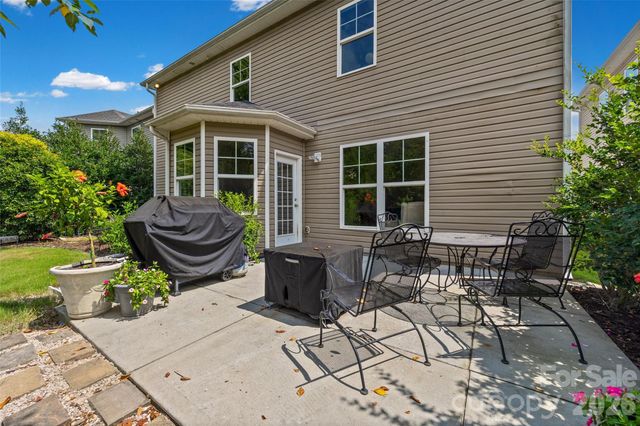 1037 Fleming Lane, Matthews, NC 28104