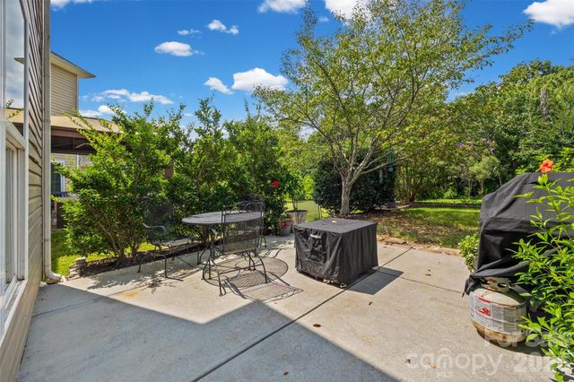 1037 Fleming Lane, Matthews, NC 28104