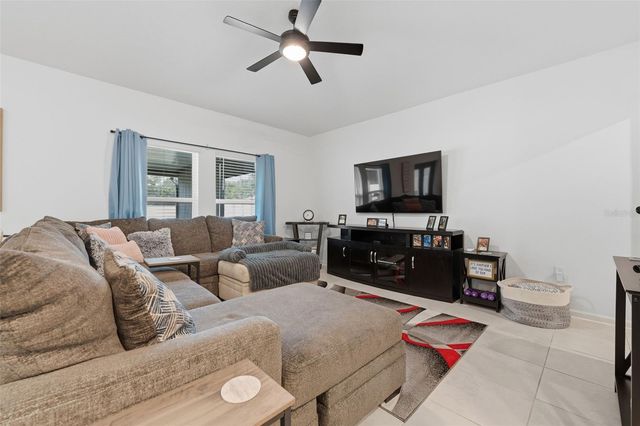 412 ADAMS ALE PLACE, Davenport, FL 33837