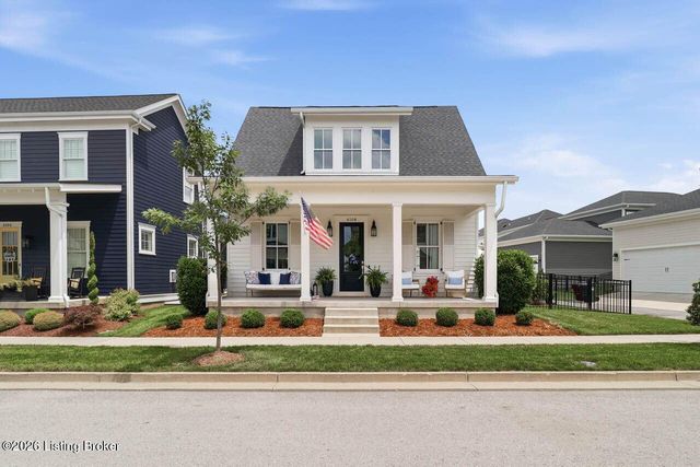 6108 Starflower St, Prospect, KY 40059