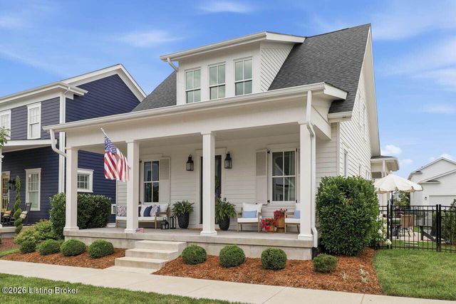 6108 Starflower St, Prospect, KY 40059