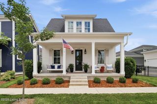 6108 Starflower St, Prospect, KY 40059