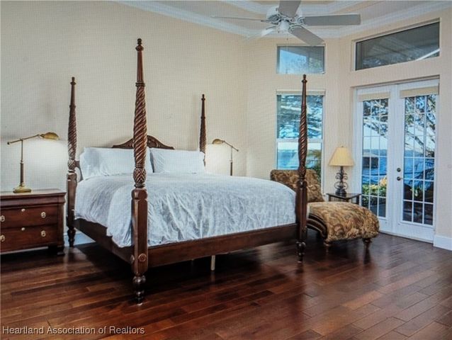 560 Sunset Pointe Drive, Lake Placid, FL 33852