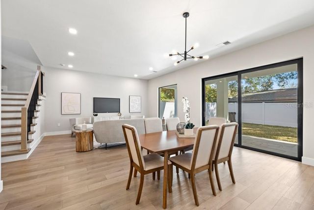 1217 CLOVERLAWN AVENUE, Orlando, FL 32806