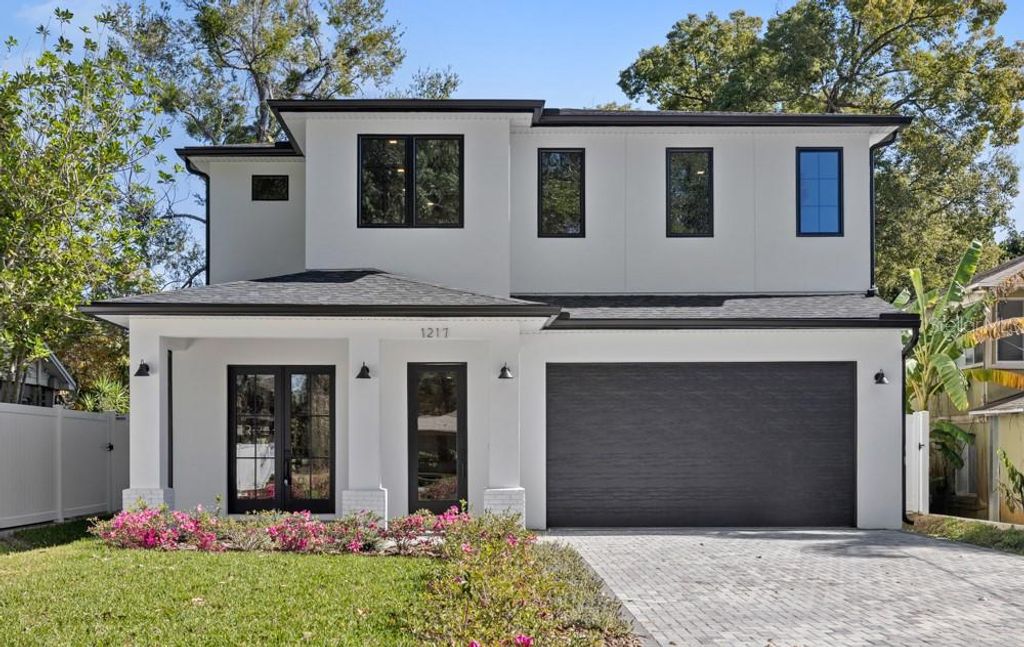 1217 CLOVERLAWN AVENUE, Orlando, FL 32806