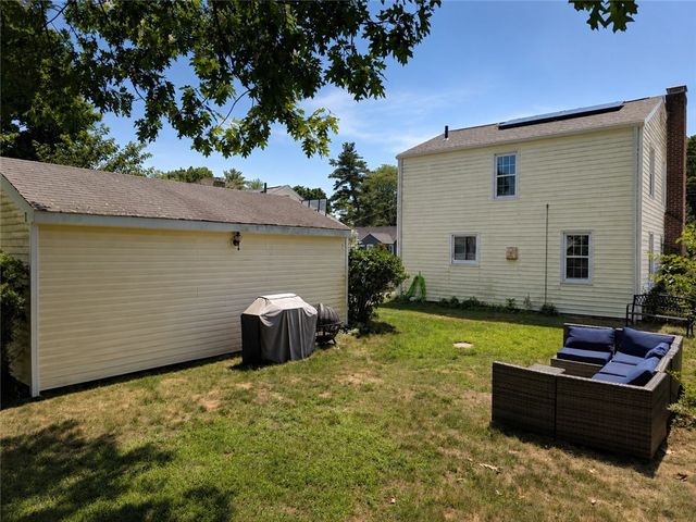 83 Harman Avenue, Seekonk, MA 02771