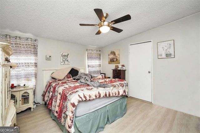 926 Silver Dollar Road, Milner, GA 30257