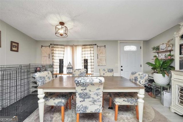 926 Silver Dollar Road, Milner, GA 30257