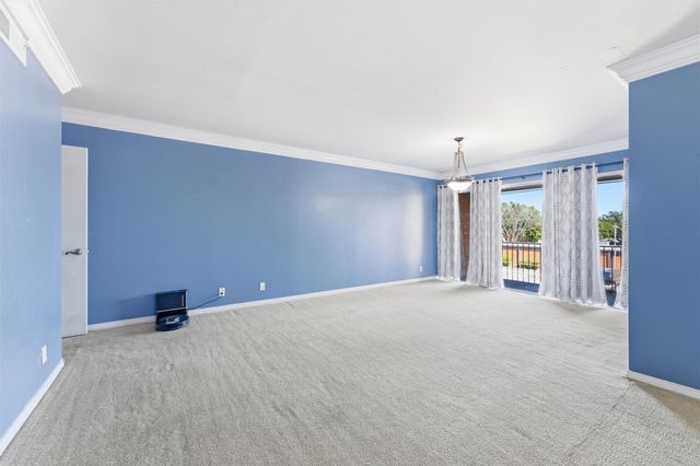 558 E Avenue J D, Grand Prairie, TX 75050