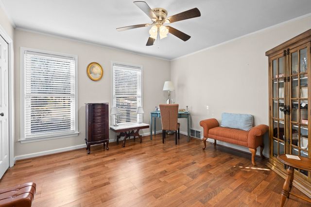 7964 DOVIE LN, Germantown, TN 38138