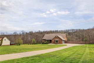 944 Lowber Rd, Sewickley Twp, PA 15642