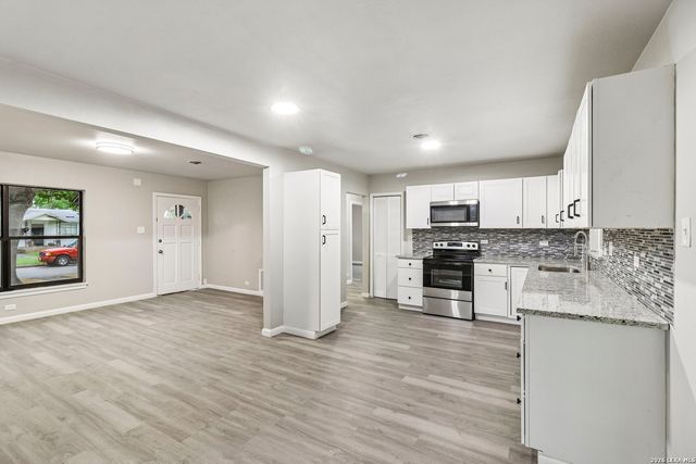 1410 Greer, San Antonio, TX 78210