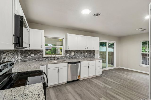 1410 Greer, San Antonio, TX 78210