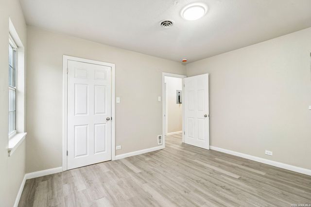 1410 Greer, San Antonio, TX 78210