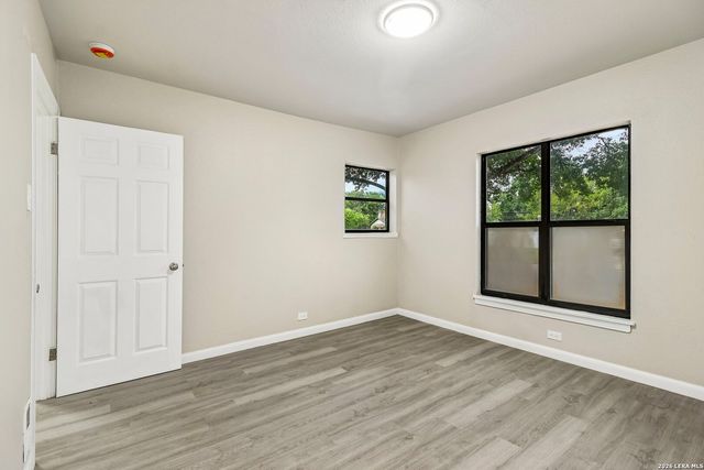 1410 Greer, San Antonio, TX 78210