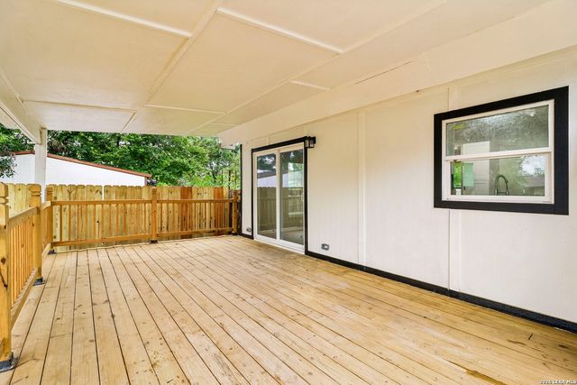 1410 Greer, San Antonio, TX 78210