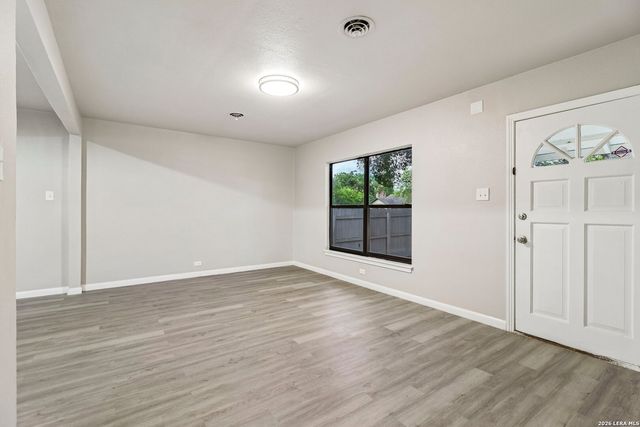 1410 Greer, San Antonio, TX 78210