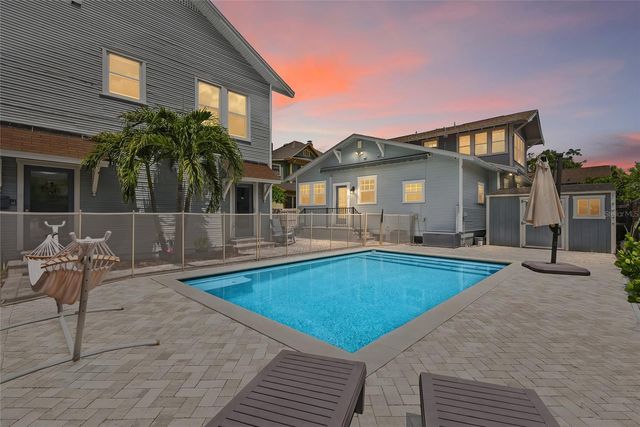 1706 W JETTON AVENUE, Tampa, FL 33606