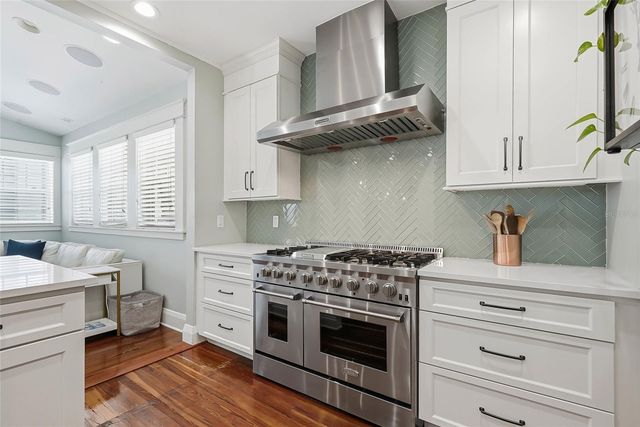 1706 W JETTON AVENUE, Tampa, FL 33606
