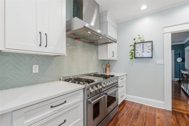 1706 W JETTON AVENUE, Tampa, FL 33606