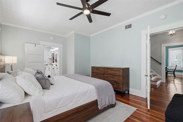 1706 W JETTON AVENUE, Tampa, FL 33606