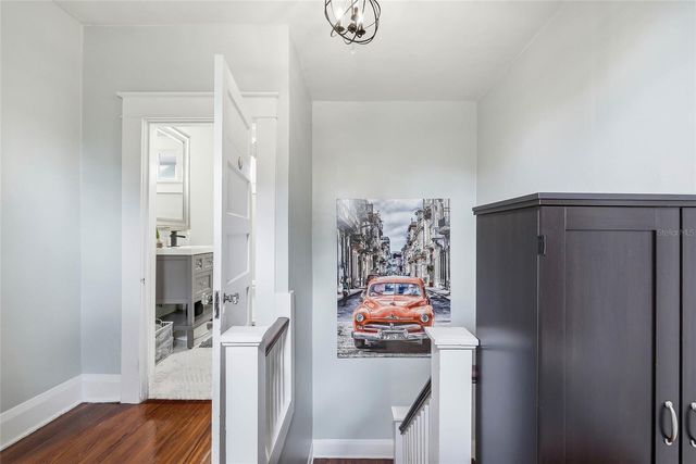 1706 W JETTON AVENUE, Tampa, FL 33606