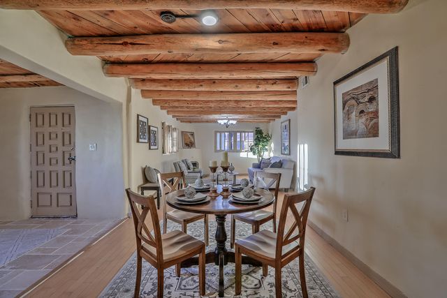 616 17th Street NW, Albuquerque, NM 87104