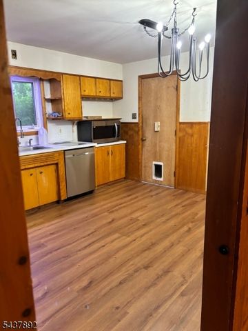 2 Christine Pl, Washington Boro, NJ 07882