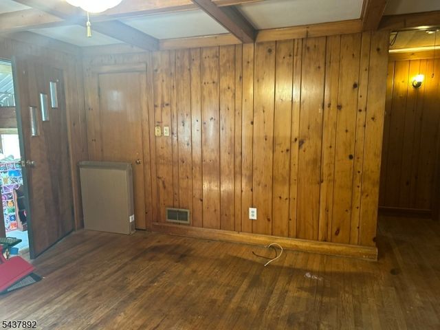 2 Christine Pl, Washington Boro, NJ 07882