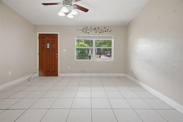 452 OAKHURST STREET, Altamonte Springs, FL 32701